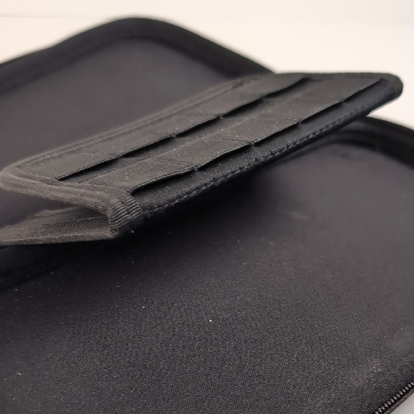 Pikachu Nintendo Switch Case - Picture 5 of 6